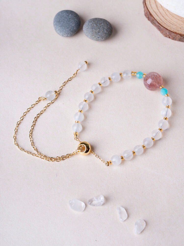 White Moonlight Strawberry Quartz Bracelet Design 白月光草莓晶手链设计款